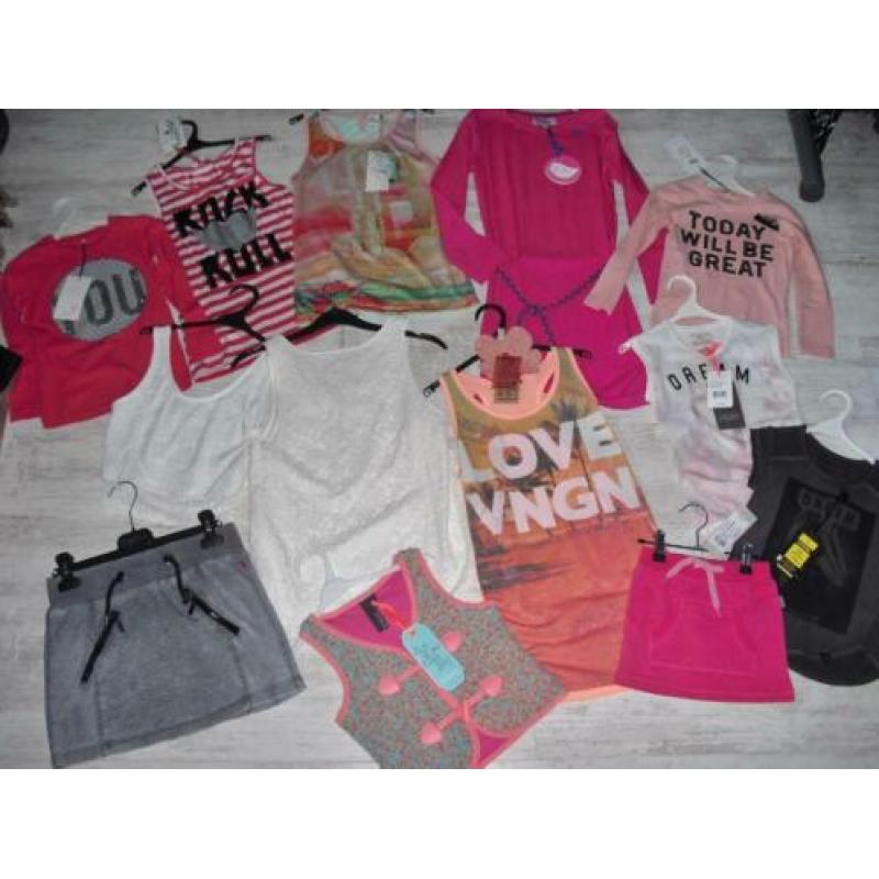 Partij nieuw kinderkleding meisjes / jongens merken 107 st.