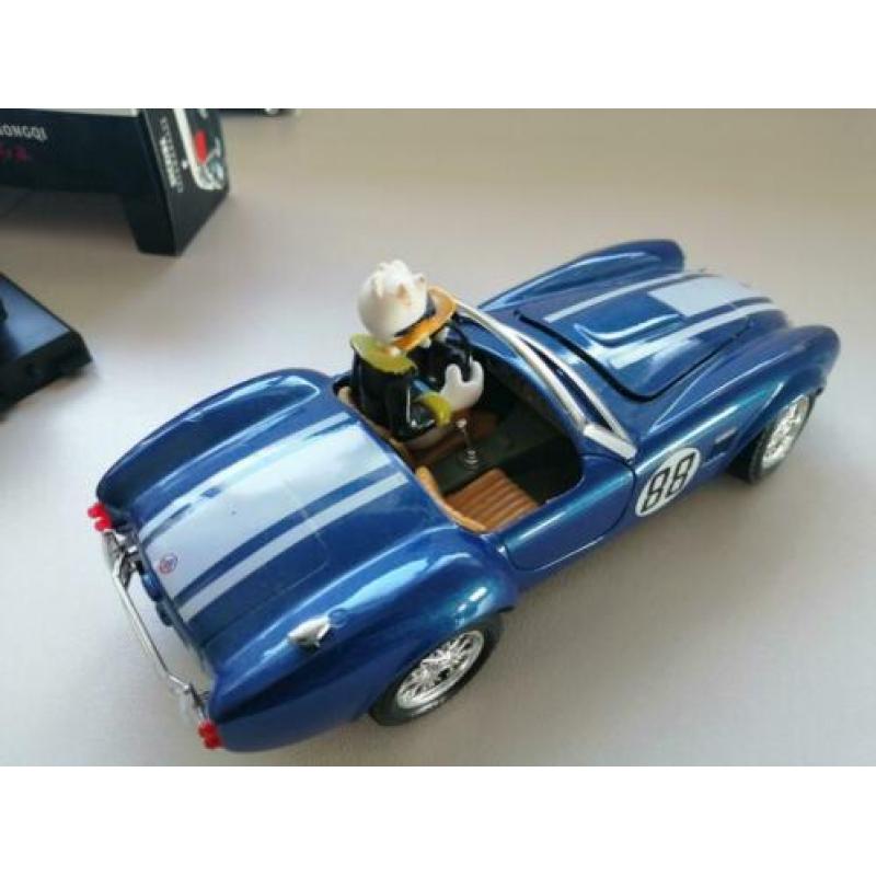 Mooie Donald Duck sportauto