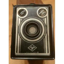 Retro fotocamera (boxje) merk "Agfa" met origineel leren tas