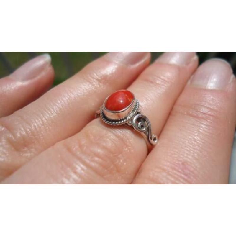 925 zilver / zilveren ring met koraal maat 16 - Vanoli
