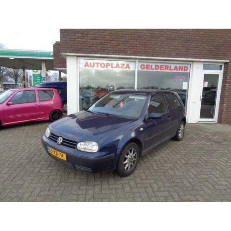 Volkswagen Golf 1.6 Highline (bj 1999)