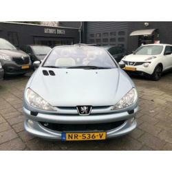 Peugeot 206 CC 1.6-16V Clima! Leder! Koplampsproeiers! Apk t