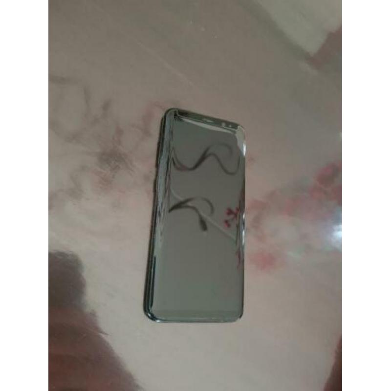 Samsung galaxy S8 64gb met twee hoesjes