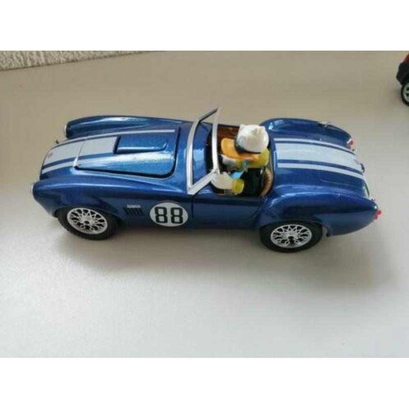 Mooie Donald Duck sportauto
