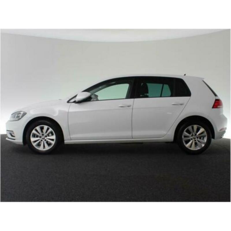 Volkswagen Golf 1.6 115pk TDI DSG Comfortline | Navigatie |