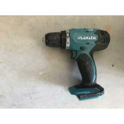 Makita bouwradio + accuboor excl accus