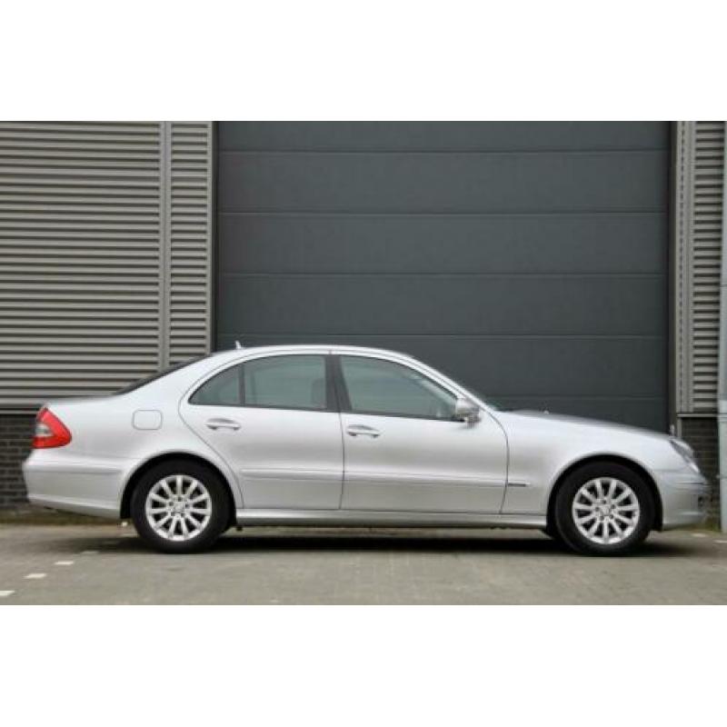 Mercedes-Benz E-klasse 200 K. Elegance