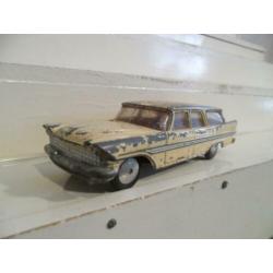 1 dinky jaguar e-type