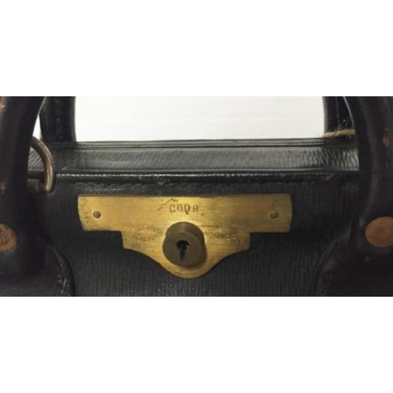 1133 Vintage Engelse bankierstas.