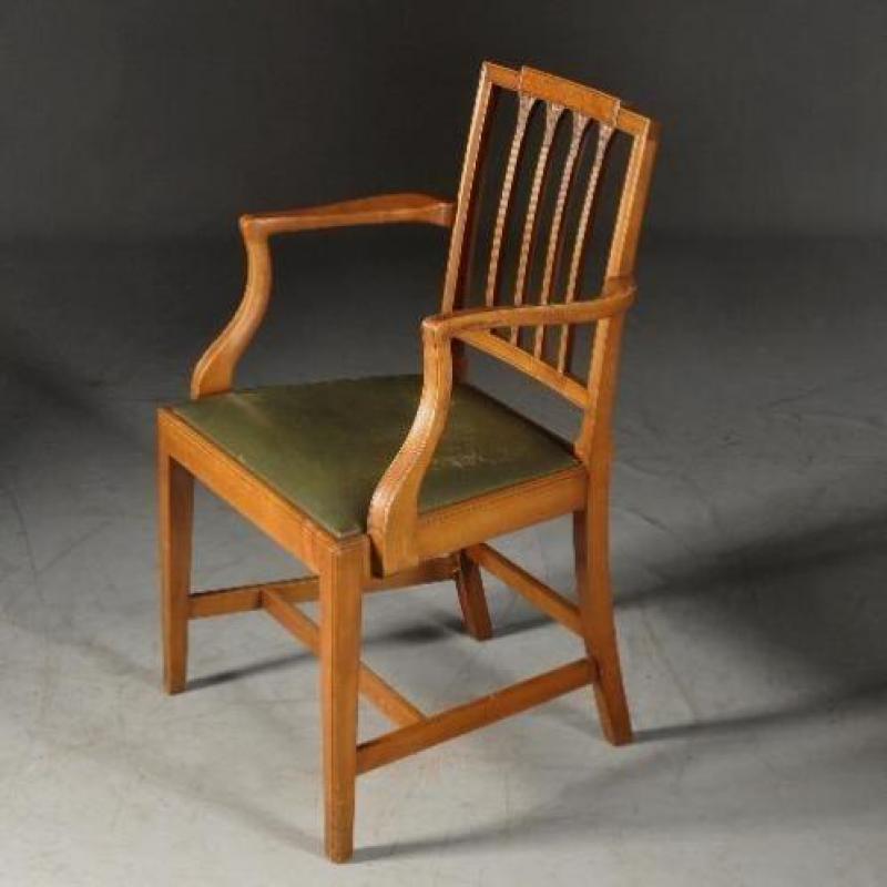 Antieke stoelen / Stel van 8 armstoelen / eetkamerstoelen...