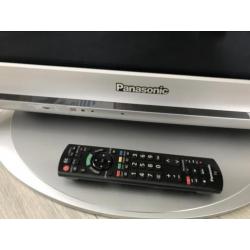 Panasonic tv 107cm
