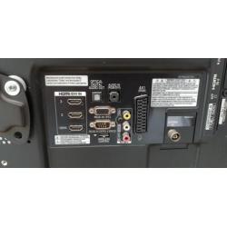 TV 32 inch LG USB .HDMI . RGB.