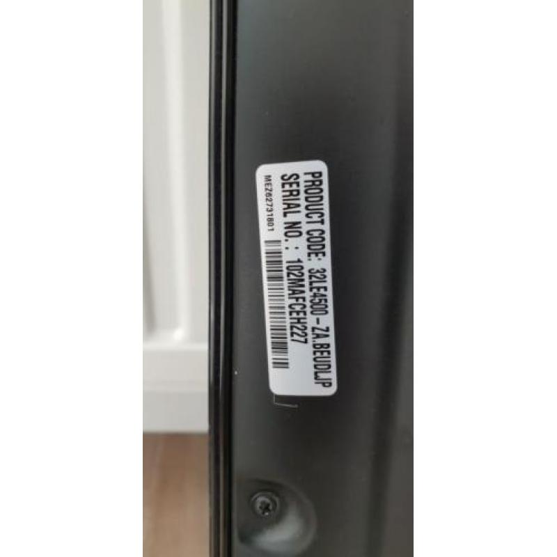 TV 32 inch LG USB .HDMI . RGB.