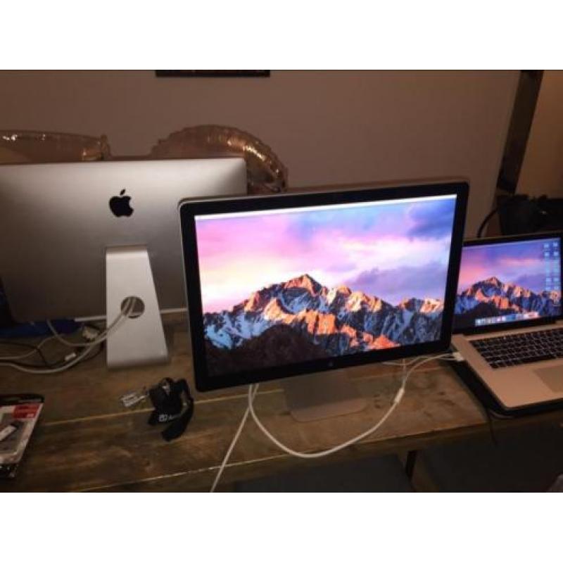 Apple cinema display 24 inch