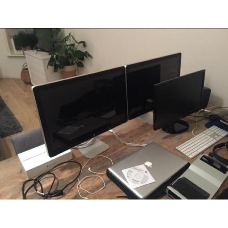 Apple cinema display 24 inch
