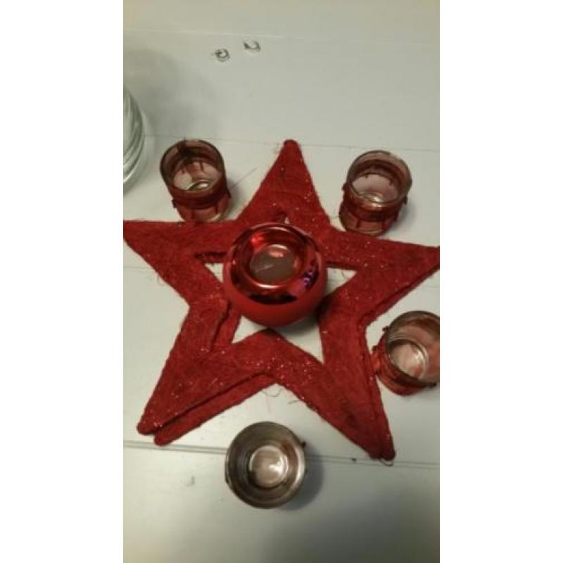 Rieten rode kerstboom 50cm en rode kerstdecoratie