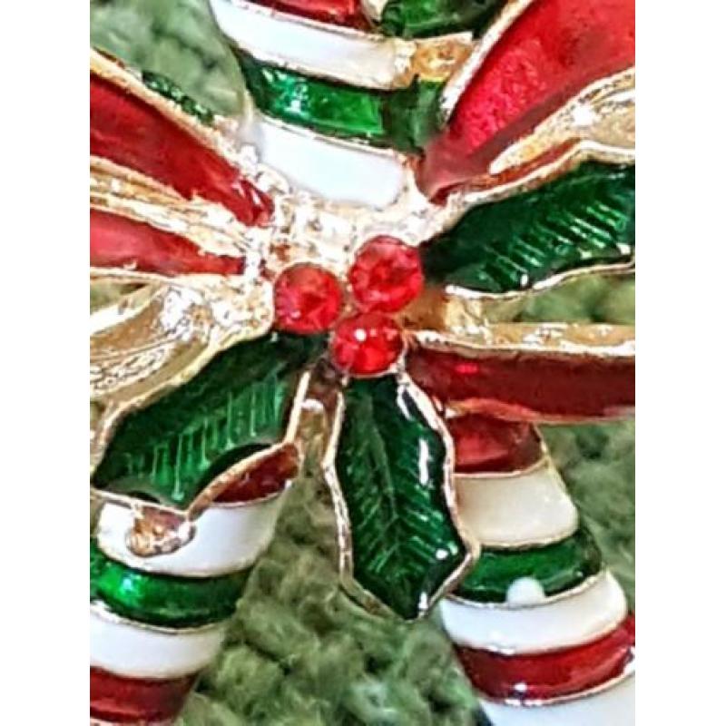 Kerstbroche pepermuntstokjes