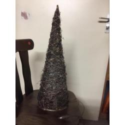 Kerstboom piramide hoogte 60 cm met verlichting