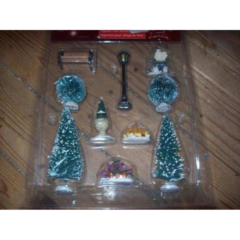 10 stuks kerstdorp figuurtjes nog in de verpakking