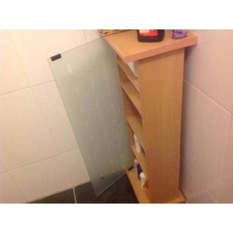 Badkamer kastje