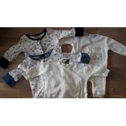 Set babykleding maat 50