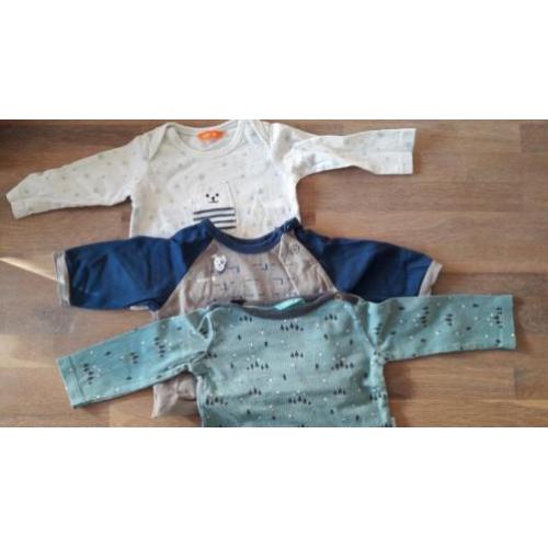 Set babykleding maat 50