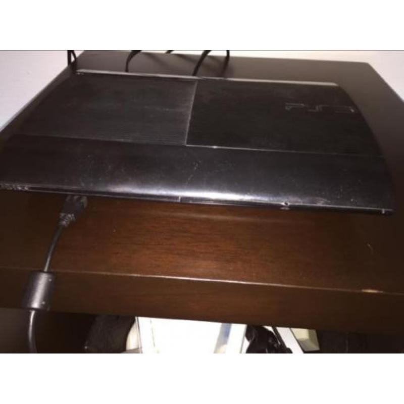 PlayStation 3 games included.