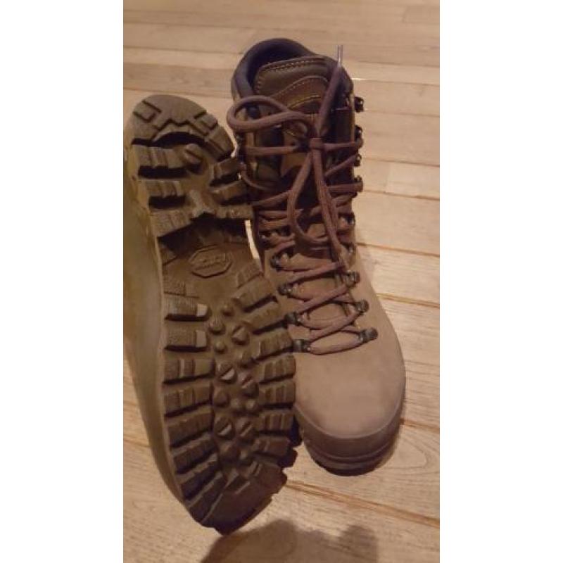 Meindl island pro bruin mt 9
