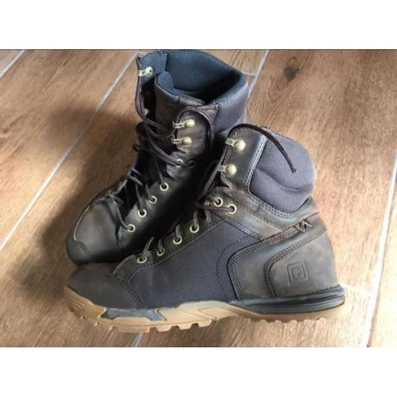 5.11 Tactical Pursuit Advance 6