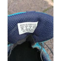 Salomon maat 38