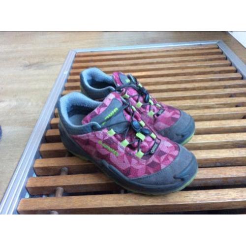 Lowa goretex meisjesschoen mt 36