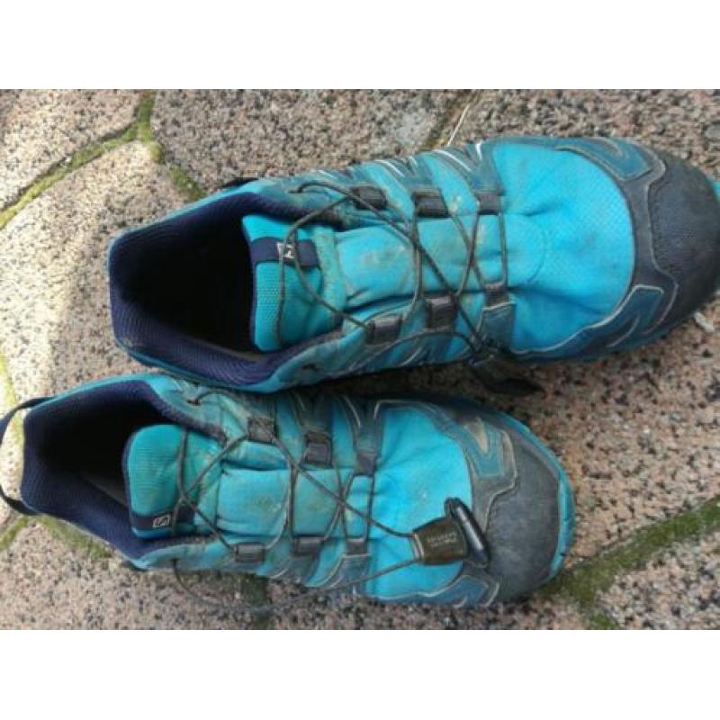 Salomon maat 38