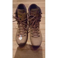 Meindl island pro bruin mt 9