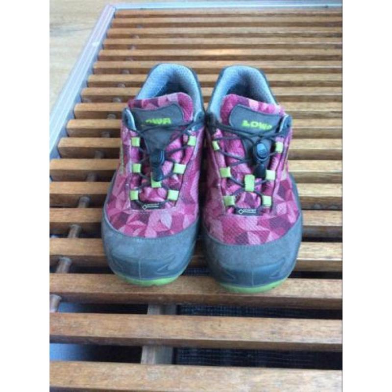 Lowa goretex meisjesschoen mt 36