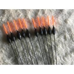 adv 151 / NIEUW serie 10 dobbers = 2 gewichten