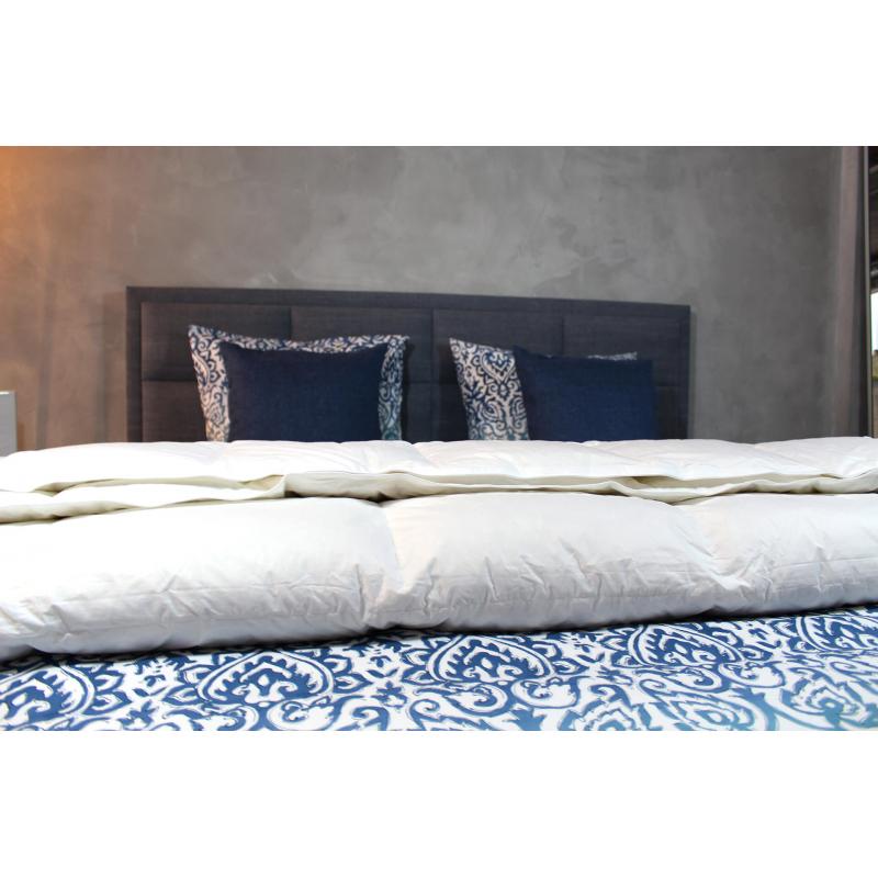 Loiva Donzen Dekbed 140 x 220 cm Ganzendons - Exclusief 4-Seizoenen dekbed - Eenpersoons